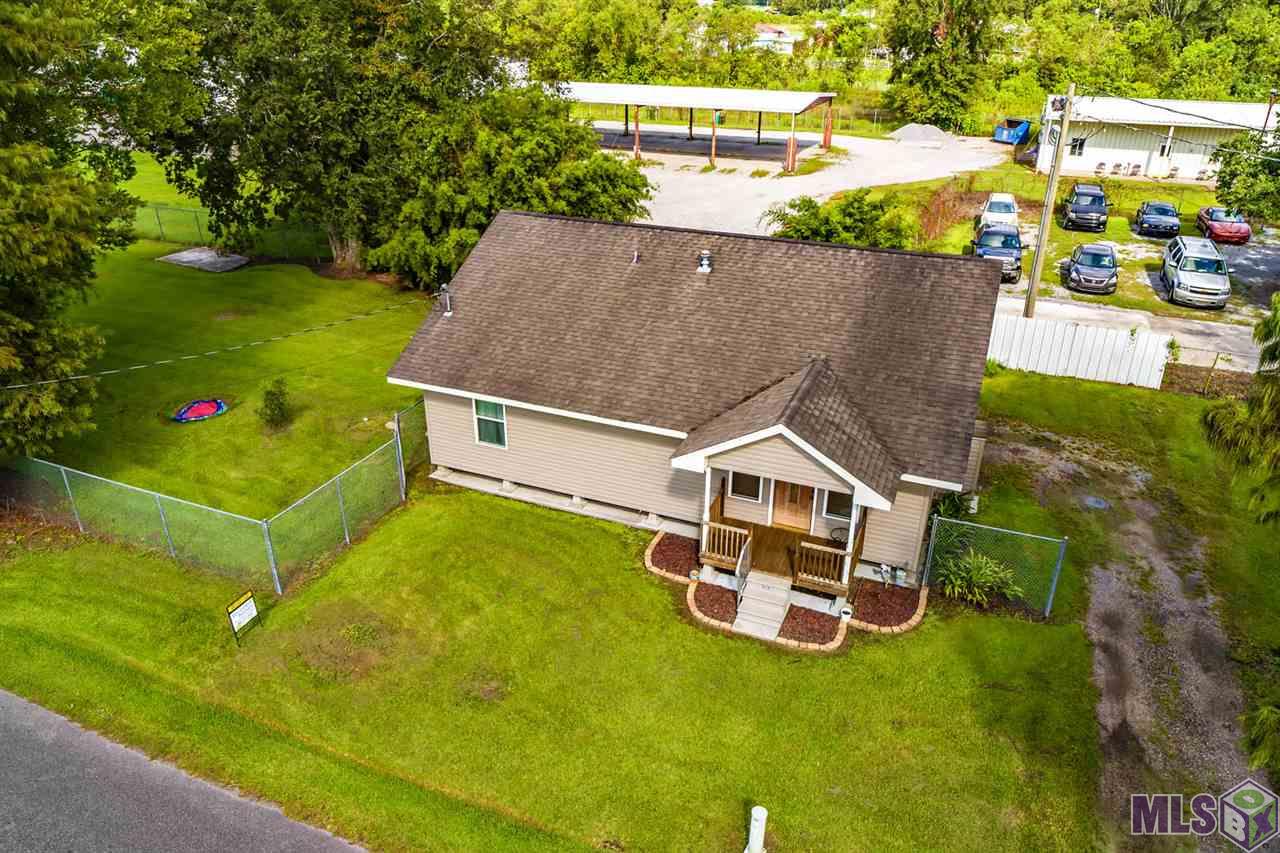138 Danos Street Raceland, LA 70394 - Photo 3 of 12