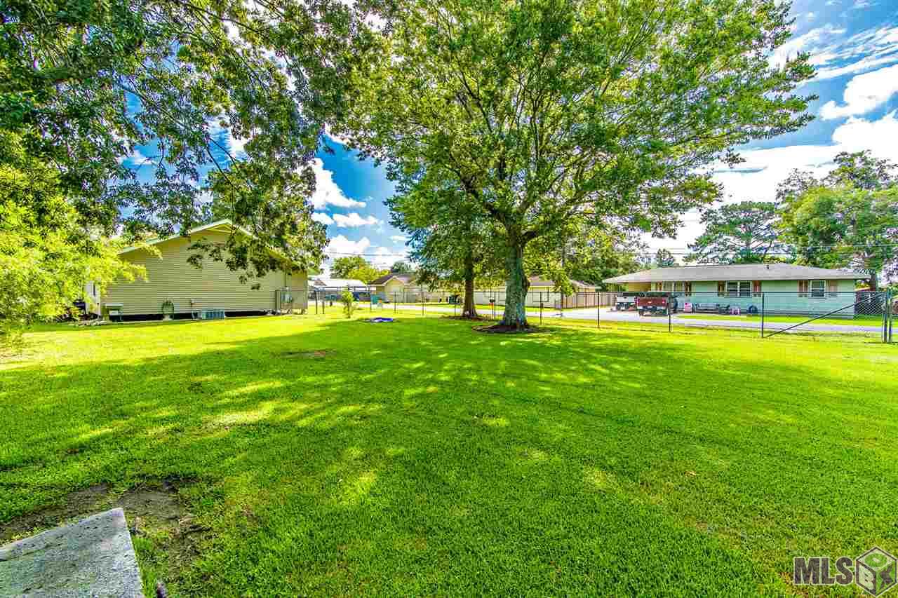 138 Danos Street Raceland, LA 70394 - Photo 4 of 12