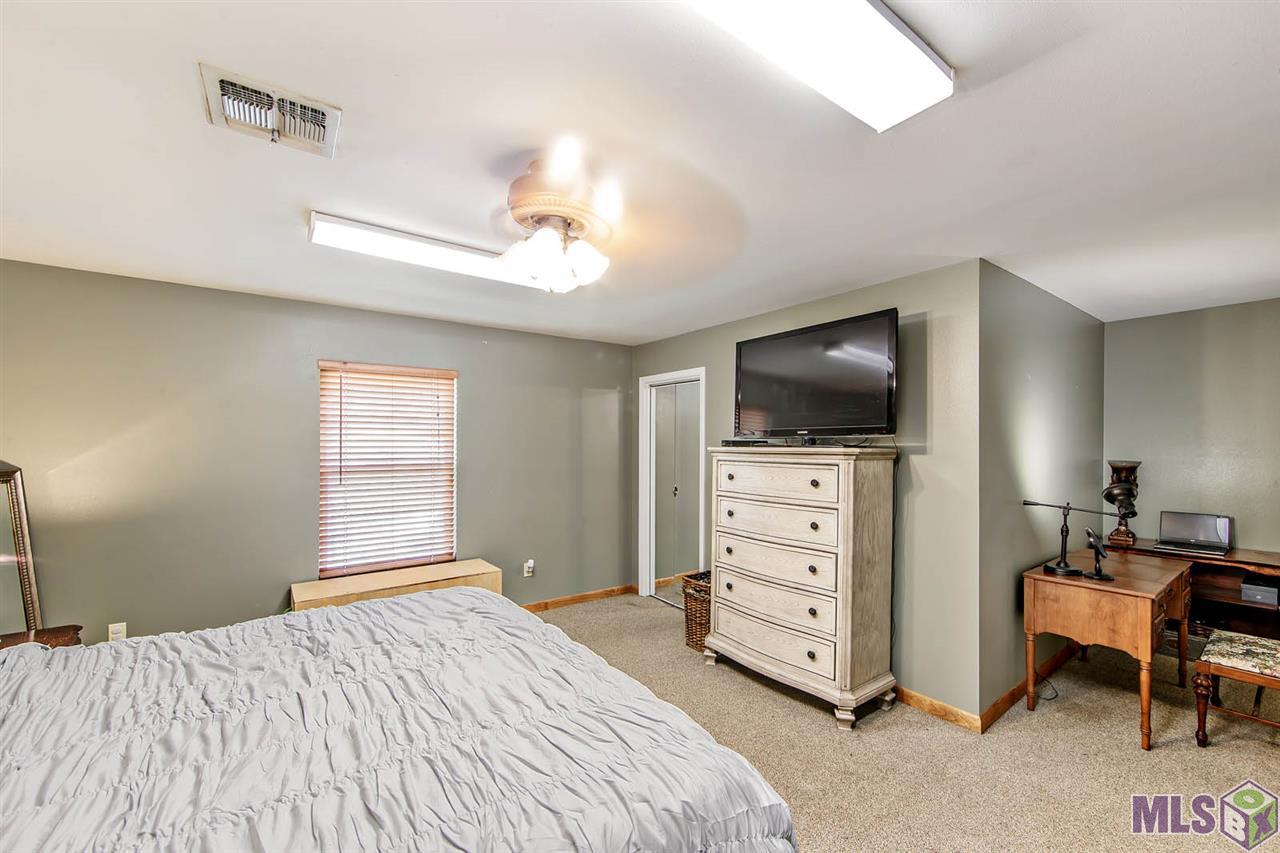 138 Danos Street Raceland, LA 70394 - Photo 9 of 12
