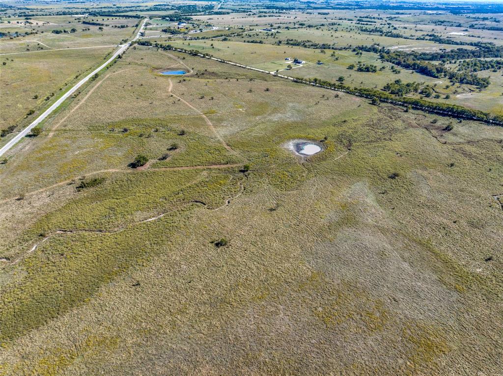 455 St Rosston Tx 76263 Decatur, TX 76234 - Photo 5 of 10 a view of a walk in the space