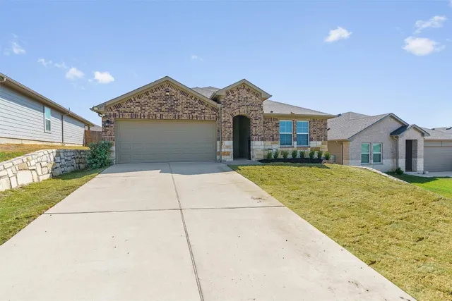 $2,500 | 6021 Roderick Drive, Austin, TX 78724