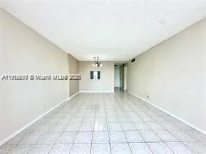 $1,700 | 320 Northeast 12th Avenue, Unit 703, Hallandale Beach, FL 33009