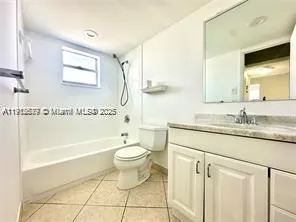 $1,700 | 320 Northeast 12th Avenue, Unit 703, Hallandale Beach, FL 33009