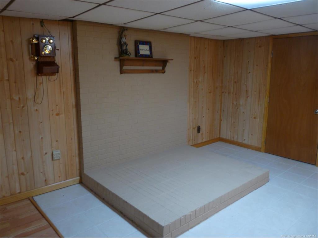 4264 Bethel Road Floyds Knobs, IN 47119 - Photo 24 of 39 Gallery Image 24