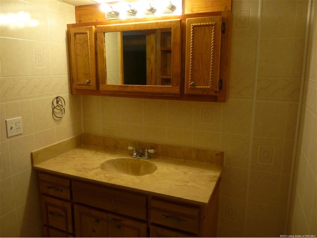 4264 Bethel Road Floyds Knobs, IN 47119 - Photo 27 of 39 Gallery Image 27