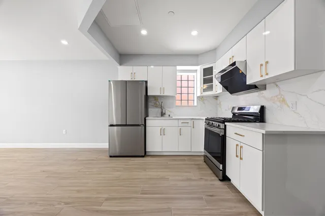 $638,000 | 132-25 41st Avenue, Unit 2A | Downtown Flushing