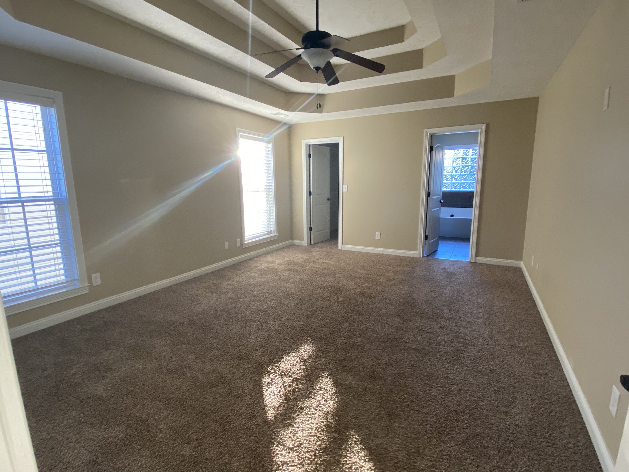 3732 Suiter Road Clarksville, TN 37040 - Photo 7 of 14 a view of a livingroom with a ceiling fan and window
