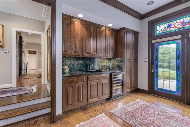 $1,549,950 | 1815 Pine Ridge Drive, Leavenworth, KS 66048