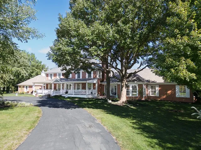 $1,549,950 | 1815 Pine Ridge Drive, Leavenworth, KS 66048