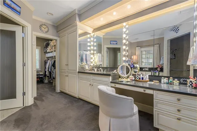 $1,549,950 | 1815 Pine Ridge Drive, Leavenworth, KS 66048