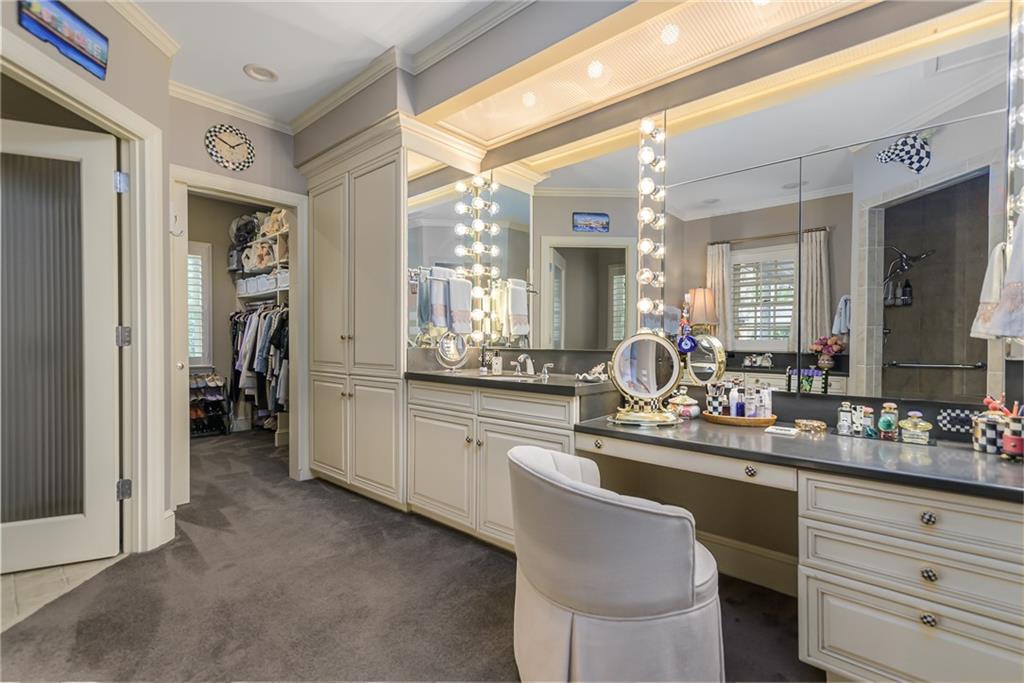 1815 Pine Ridge Drive Leavenworth, KS 66048 - Photo 32 of 81