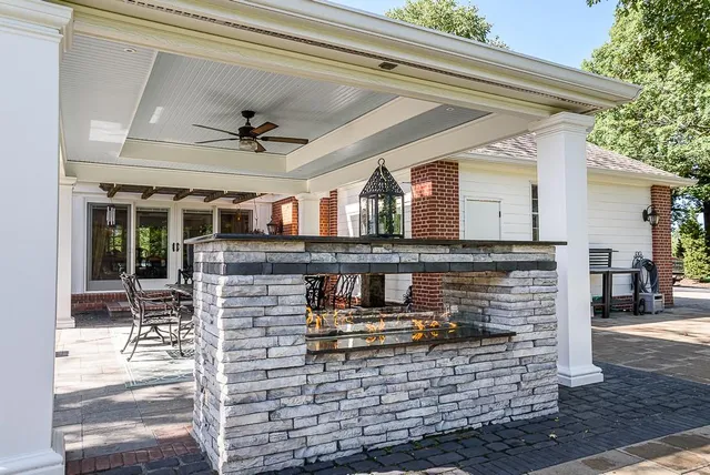 $1,549,950 | 1815 Pine Ridge Drive, Leavenworth, KS 66048