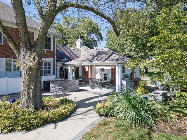 $1,549,950 | 1815 Pine Ridge Drive, Leavenworth, KS 66048