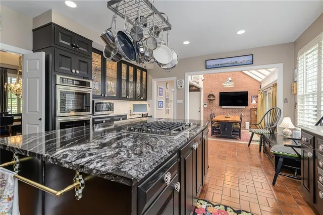 $1,549,950 | 1815 Pine Ridge Drive, Leavenworth, KS 66048