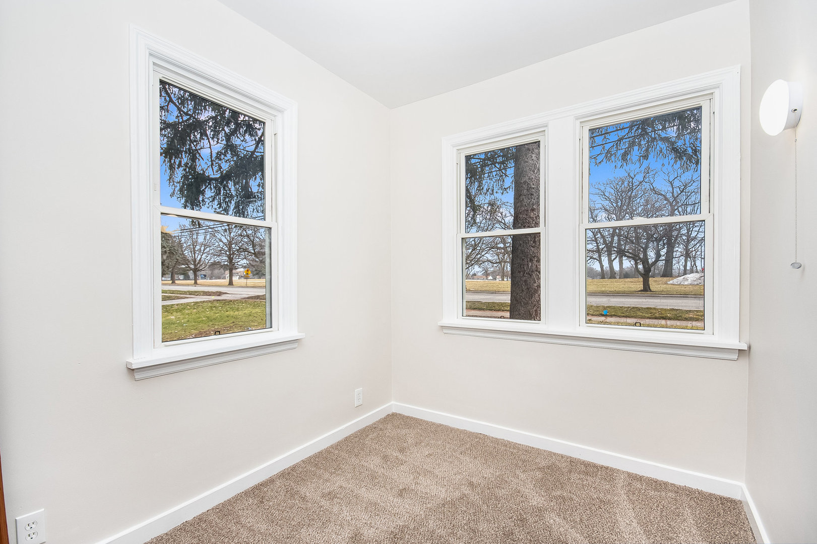 1116 Church Road Aurora, IL 60505 - Photo 11 of 23 Gallery Image 11