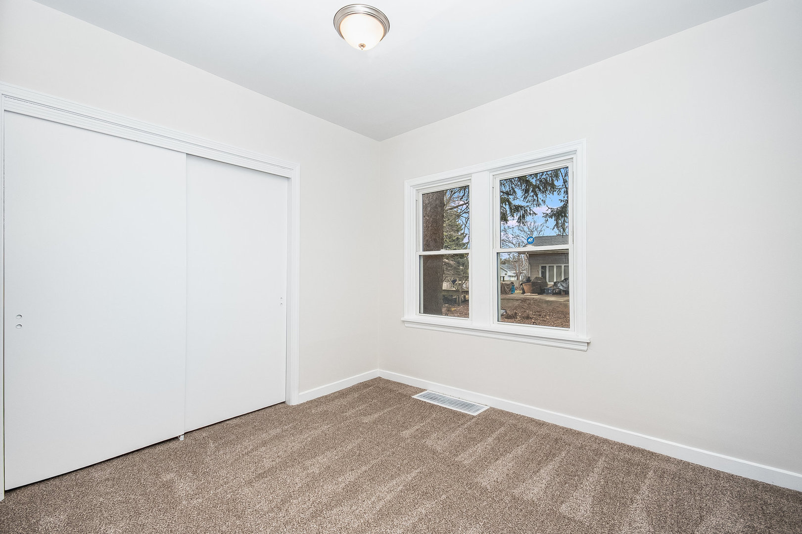 1116 Church Road Aurora, IL 60505 - Photo 14 of 23 Gallery Image 14