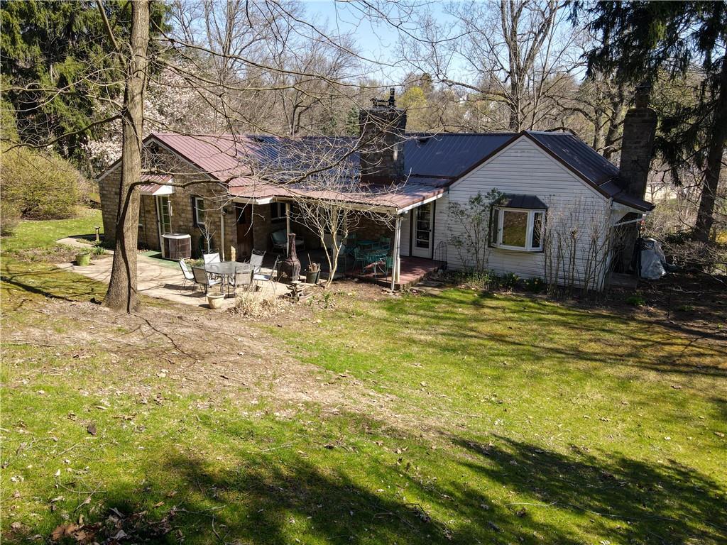 910 Jefferson Heights Road Pittsburgh, PA 15235 - Photo 23 of 24 Gallery Image 23