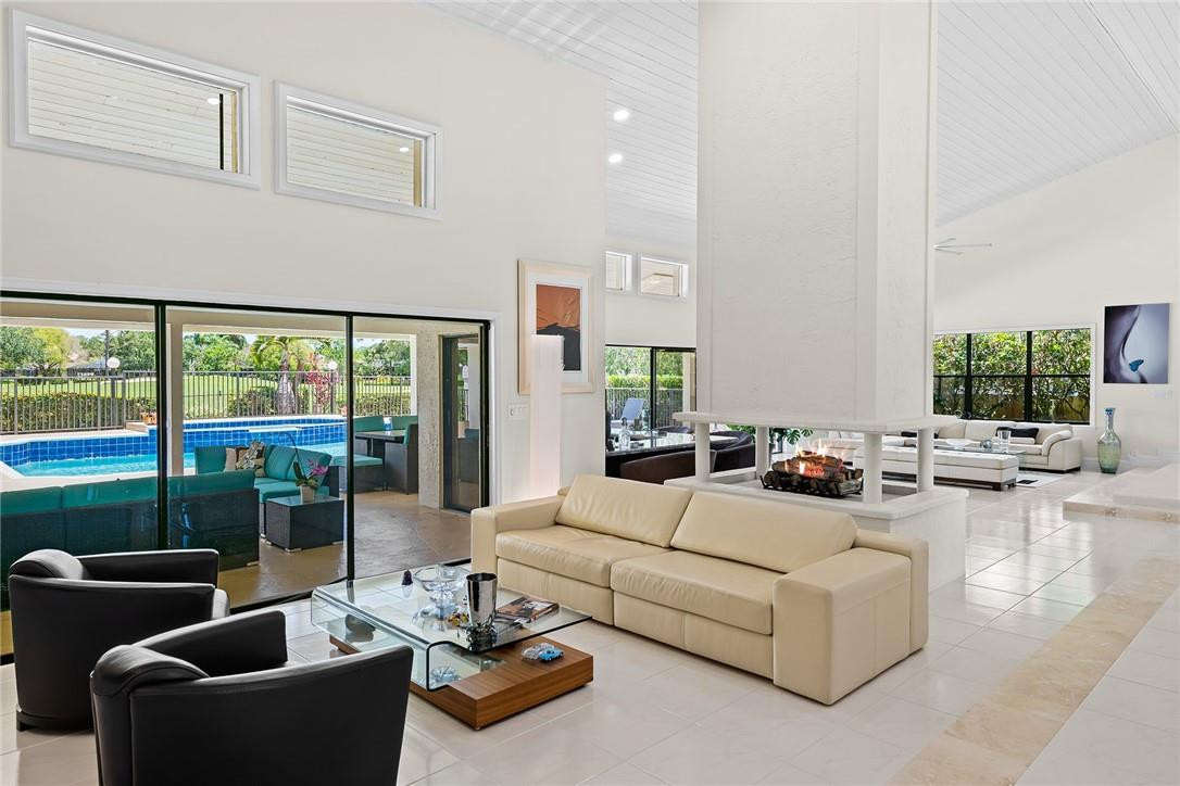 21842 Old Bridge Trail Boca Raton, FL 33428 - Photo 8 of 42 Living Area