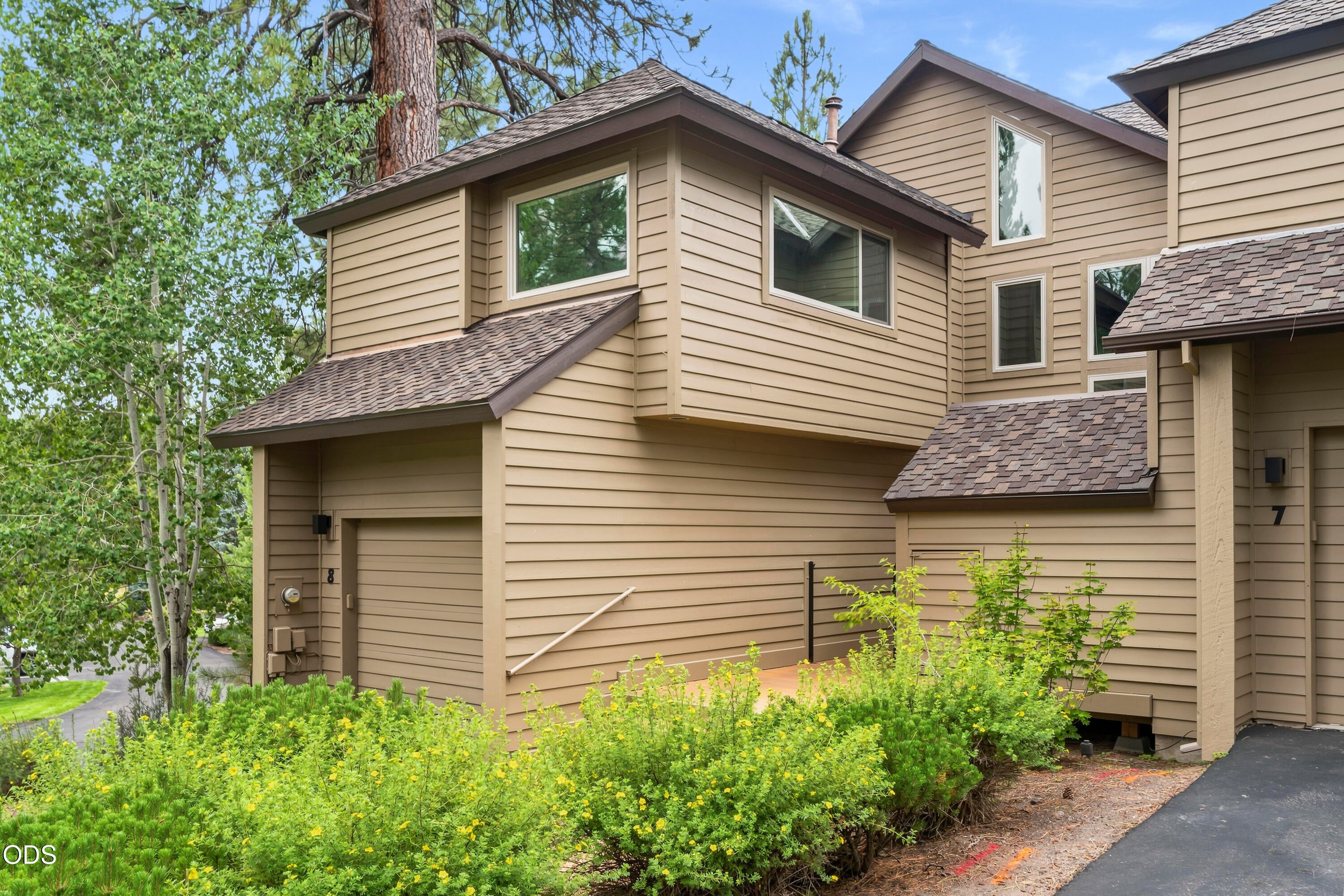 17672 Bittern Lane, Unit 8 Sunriver, OR 97707 - Photo 8 of 78 Gallery Image 8