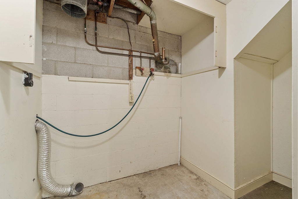 107 King George Drive, Unit 9 Boxford, MA 01921 - Photo 22 of 40