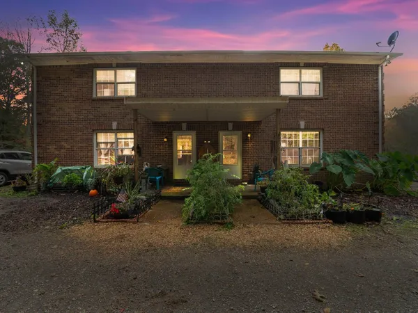 $969,306 | 10116 Sneed Road, Lyles, TN 37098