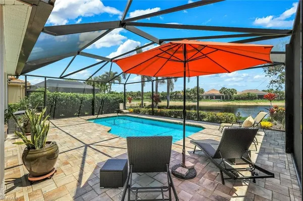 $950,000 | 9104 Graphite Circle, Naples, FL 34120