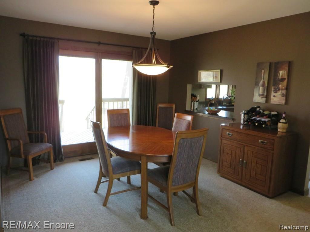 1015 Enfield Road Rochester Hills, MI 48307 - Photo 17 of 32