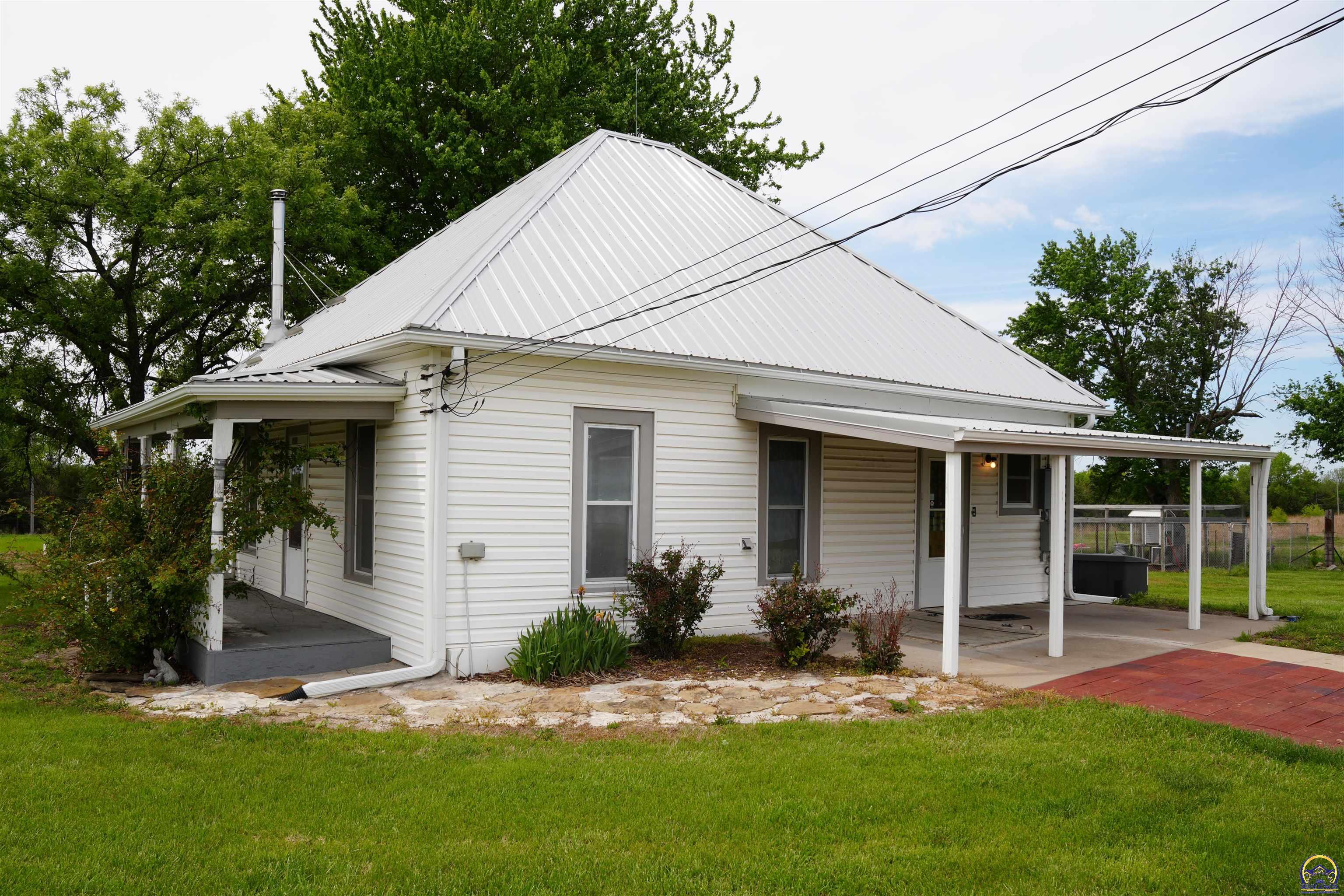 14026 198th Road Holton, KS 66436 - Photo 16 of 37