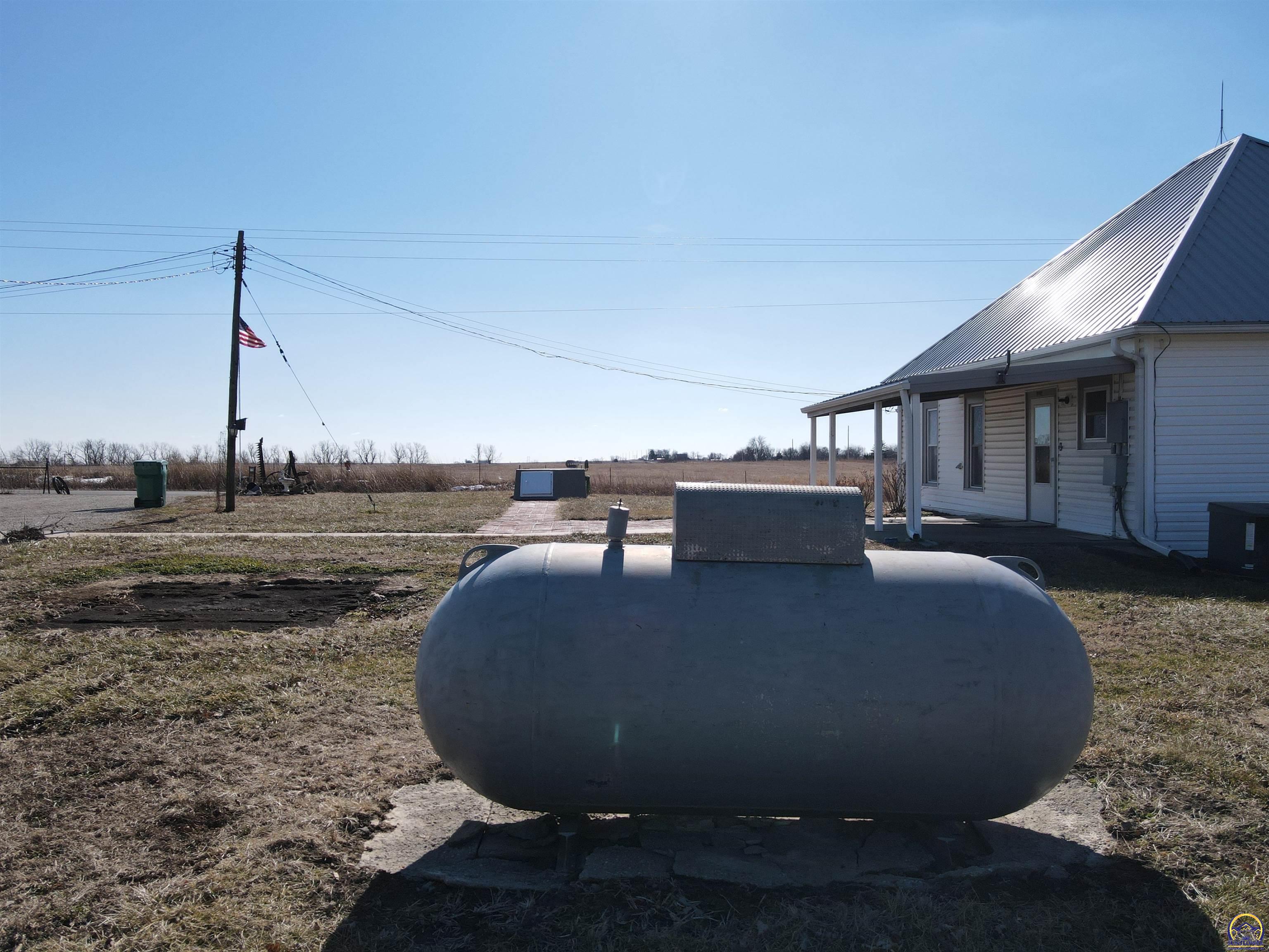 14026 198th Road Holton, KS 66436 - Photo 20 of 29