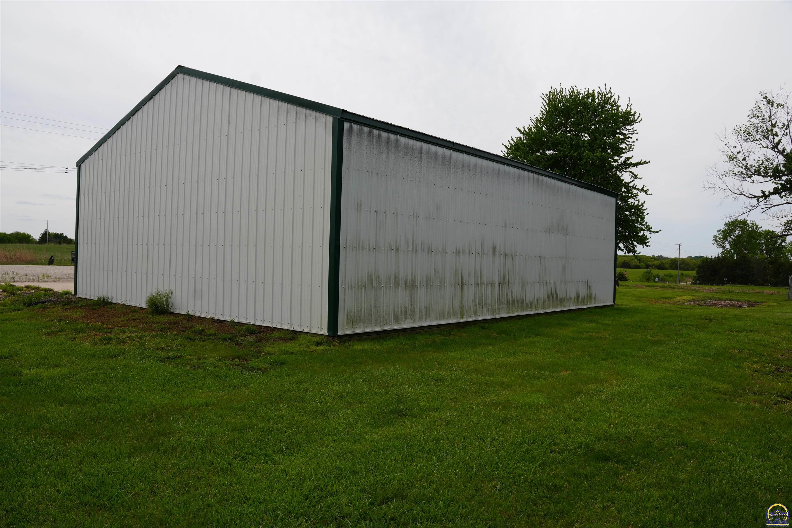 14026 198th Road Holton, KS 66436 - Photo 25 of 37