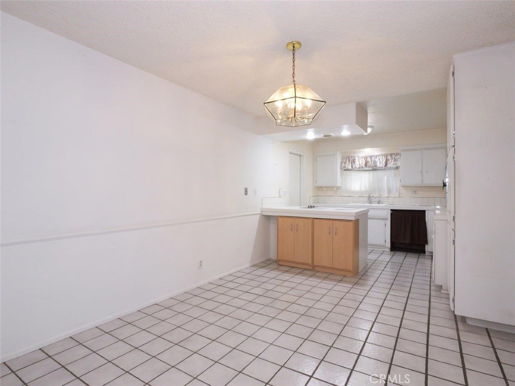 445 East 248th Street Carson, CA 90745 - Photo 5 of 26