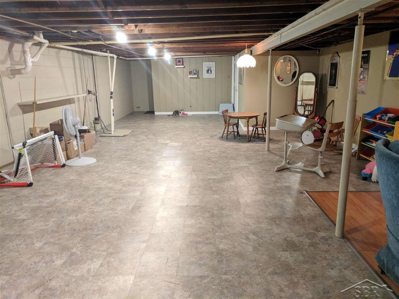 10435 Dice Road Freeland, MI 48623 - Photo 20 of 24