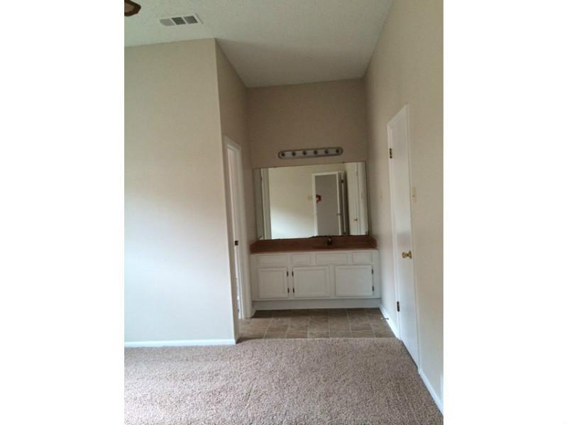 2428 South Sugar Ridge Road Laplace, LA 70068 - Photo 7 of 13 Gallery Image 7
