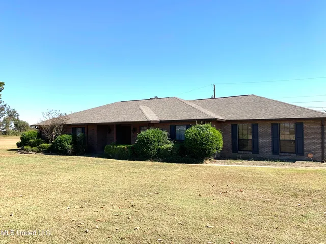 $219,000 | 416 Washington Circle, Rolling Fork, MS 39159