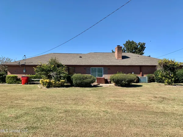 $219,000 | 258 Washington Circle, Rolling Fork, MS 39159