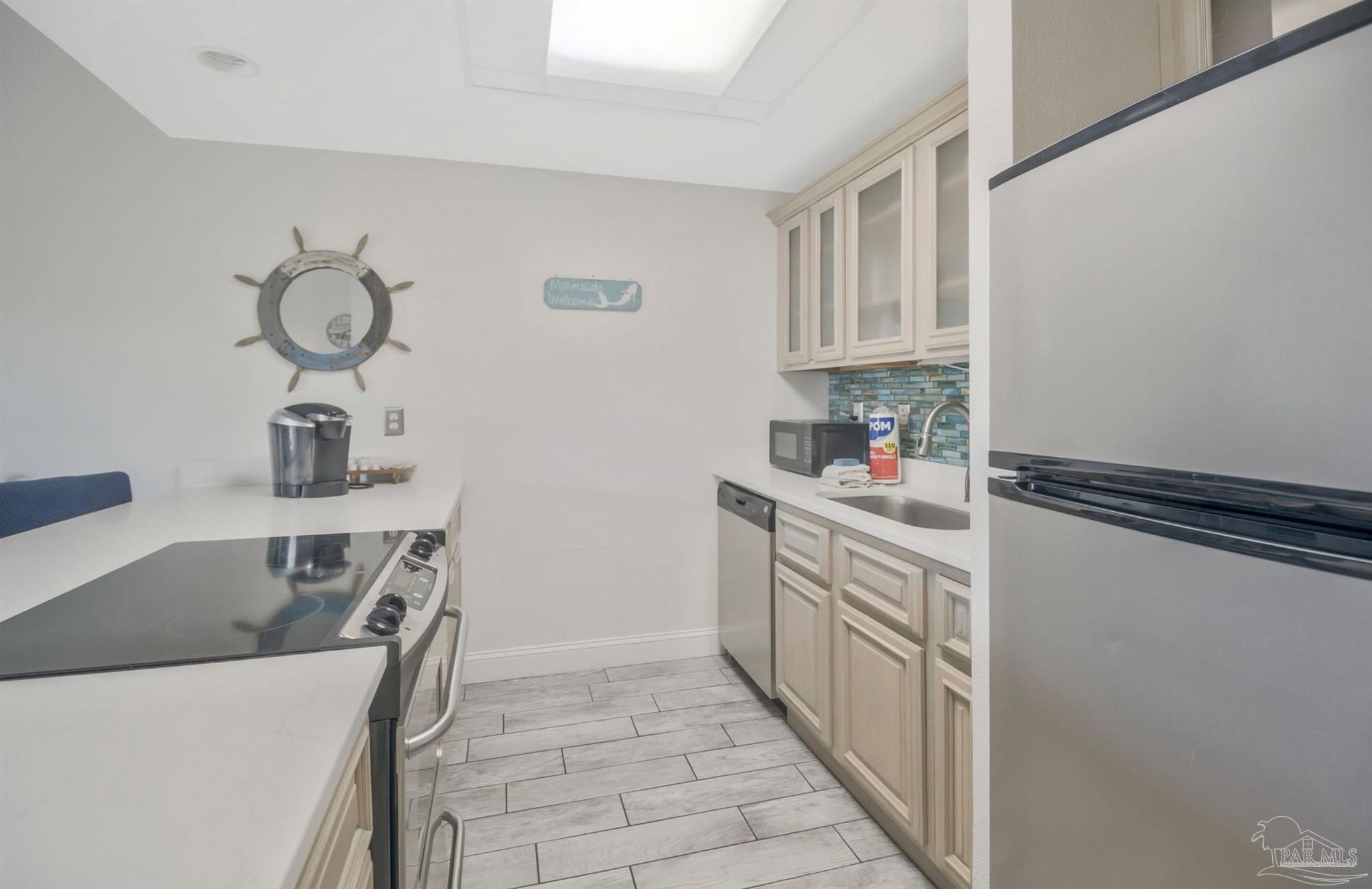 336 Fort Pickens Road, Unit W 204 Pensacola Beach, FL 32561 - Photo 12 of 43