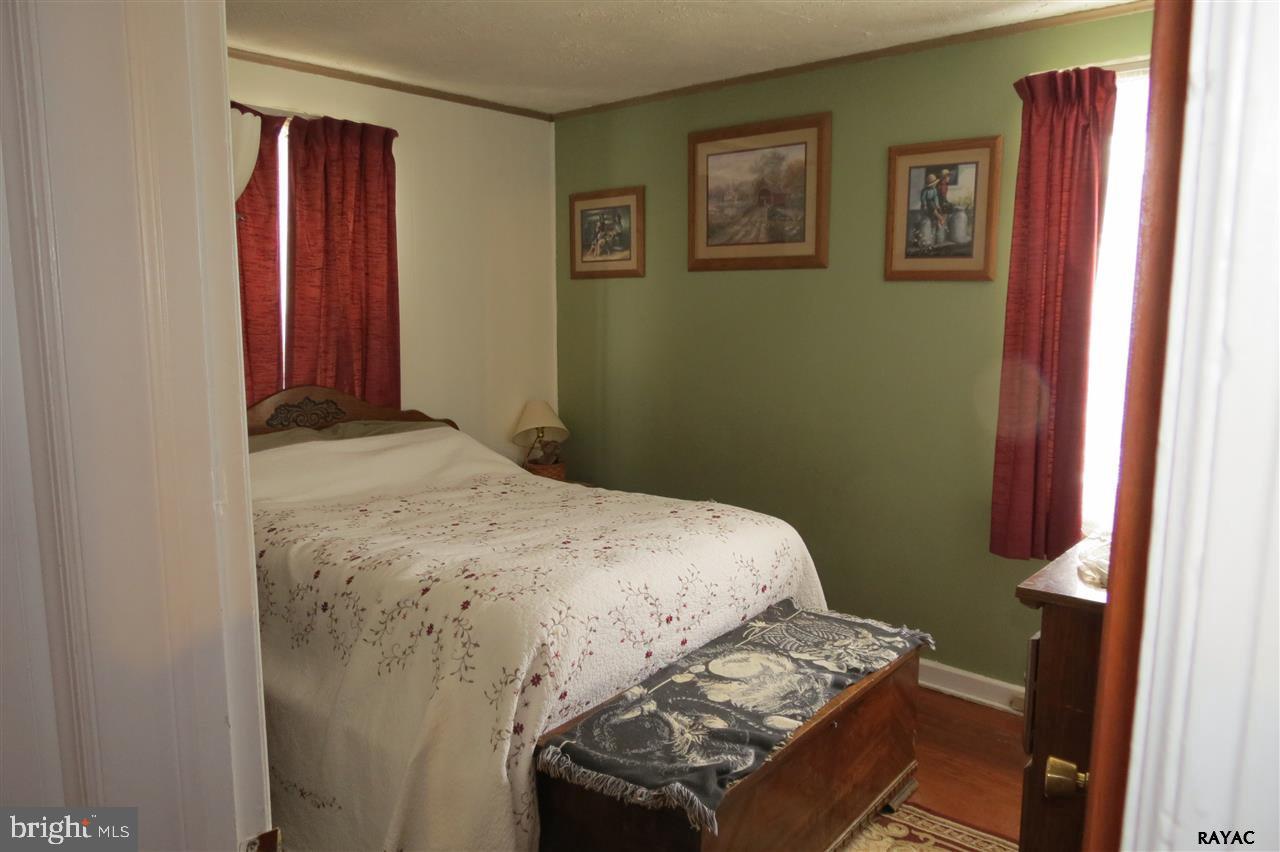 2007 Filbert Street York, PA 17404 - Photo 13 of 31 Gallery Image 13