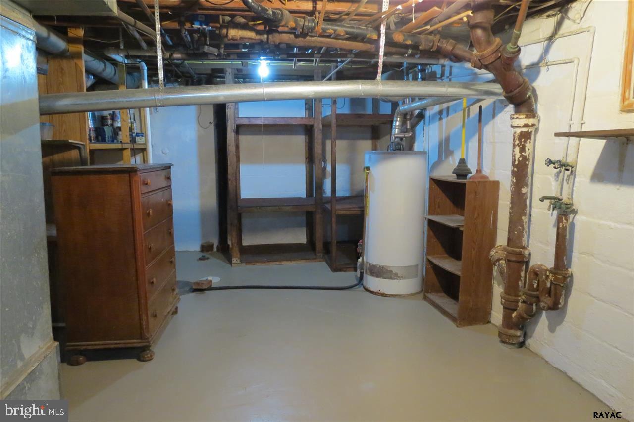 2007 Filbert Street York, PA 17404 - Photo 26 of 31 Gallery Image 26