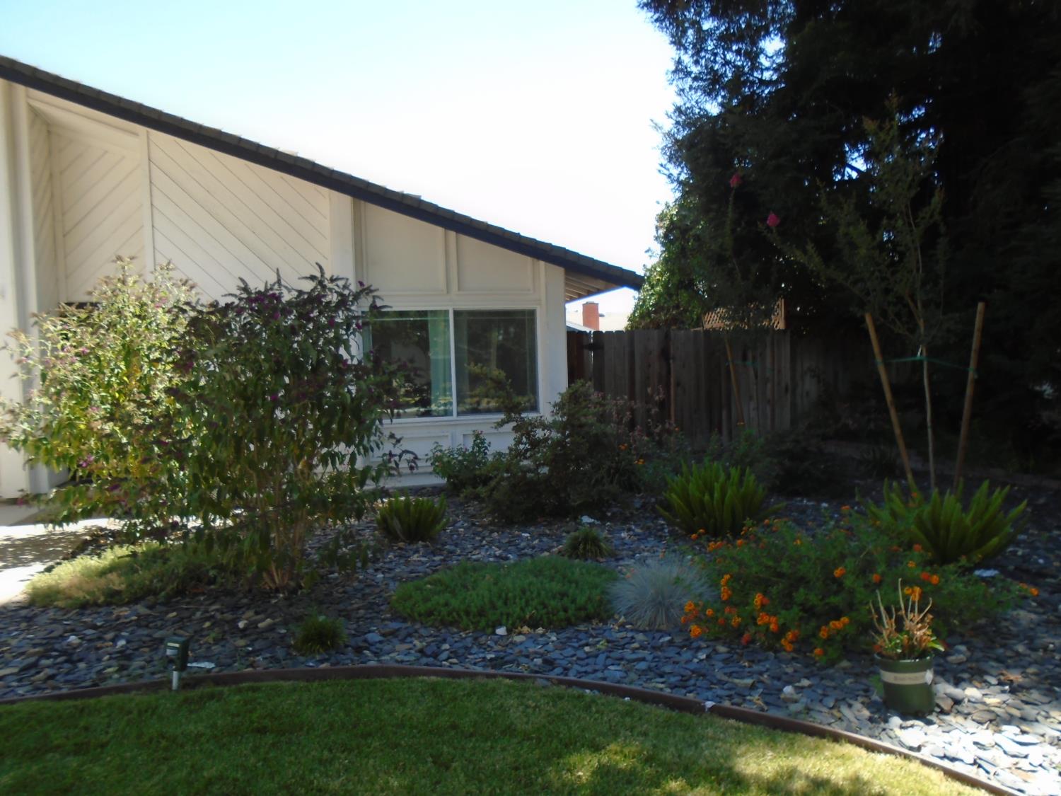 3316 Mesquite Way Modesto, CA 95355 - Photo 4 of 52