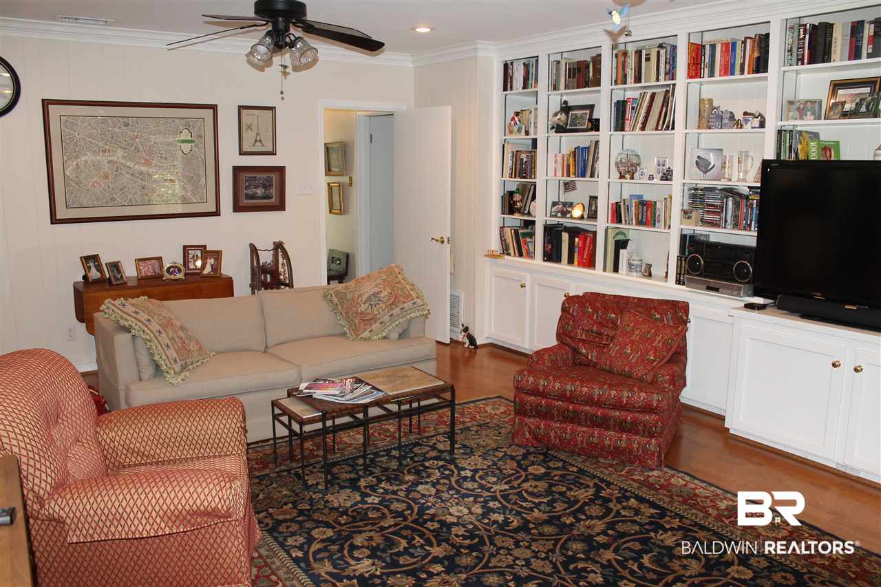 463 Pine Court Mobile, AL 36608 - Photo 2 of 15