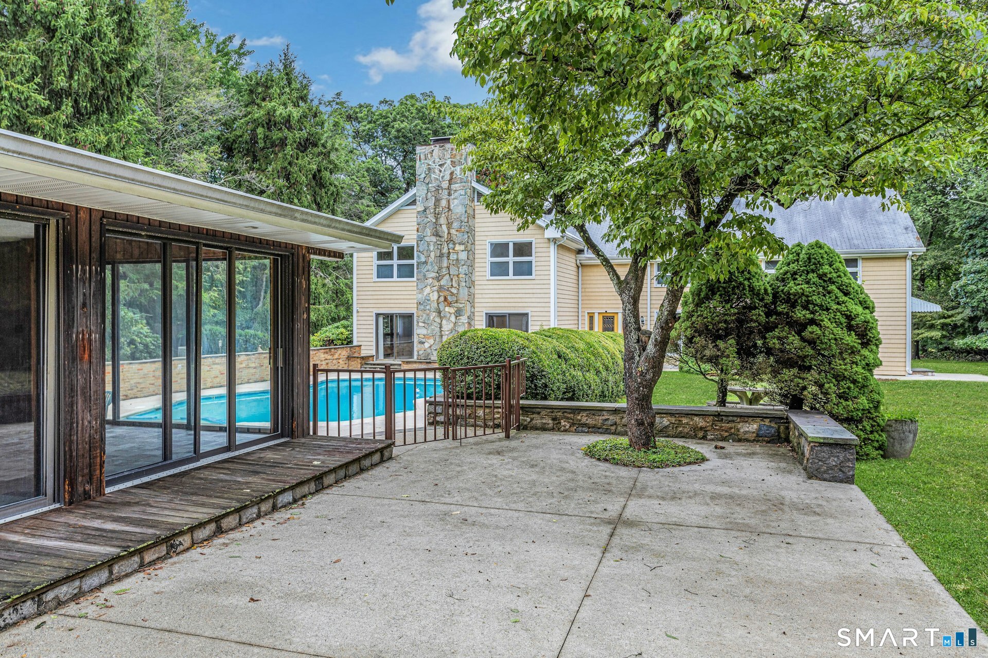 222 Brookside Road Darien, CT 06820 - Photo 22 of 26 Pool House