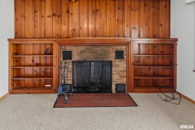 $159,900 | 444 North Marion Street, Centralia, IL 62801