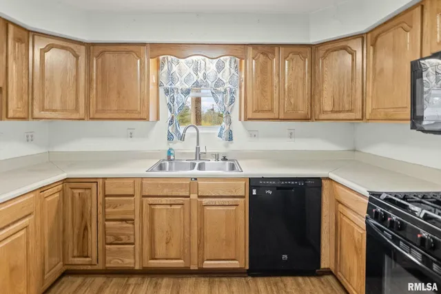 $159,900 | 444 North Marion Street, Centralia, IL 62801