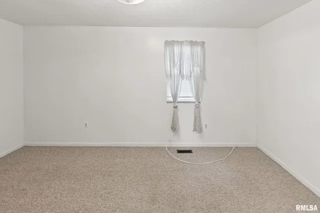 $159,900 | 444 North Marion Street, Centralia, IL 62801