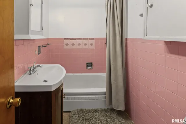 $159,900 | 444 North Marion Street, Centralia, IL 62801