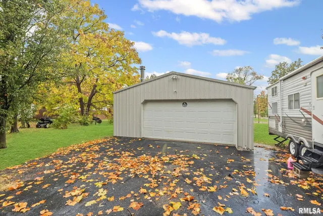 $159,900 | 444 North Marion Street, Centralia, IL 62801