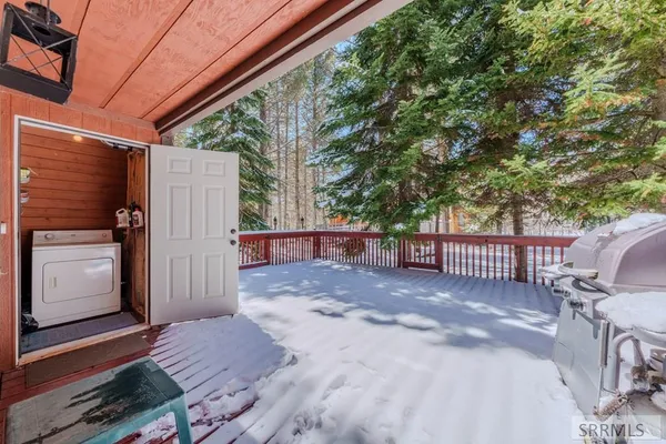 $550,000 | 4779 Pinion Street, Island Park, ID 83429