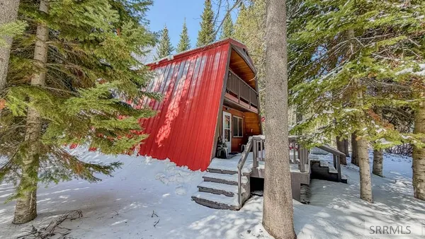 $550,000 | 4779 Pinion Street, Island Park, ID 83429