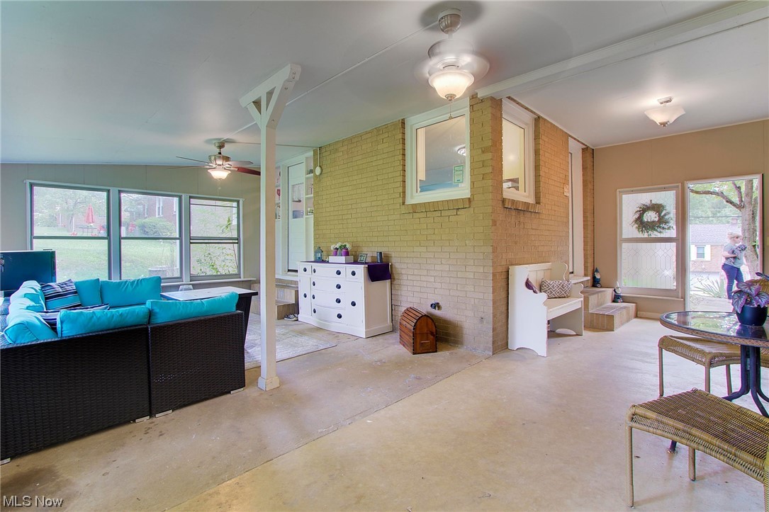 222 Mohawk Avenue Northwest Canton, OH 44708 - Photo 29 of 35 Gallery Image 29