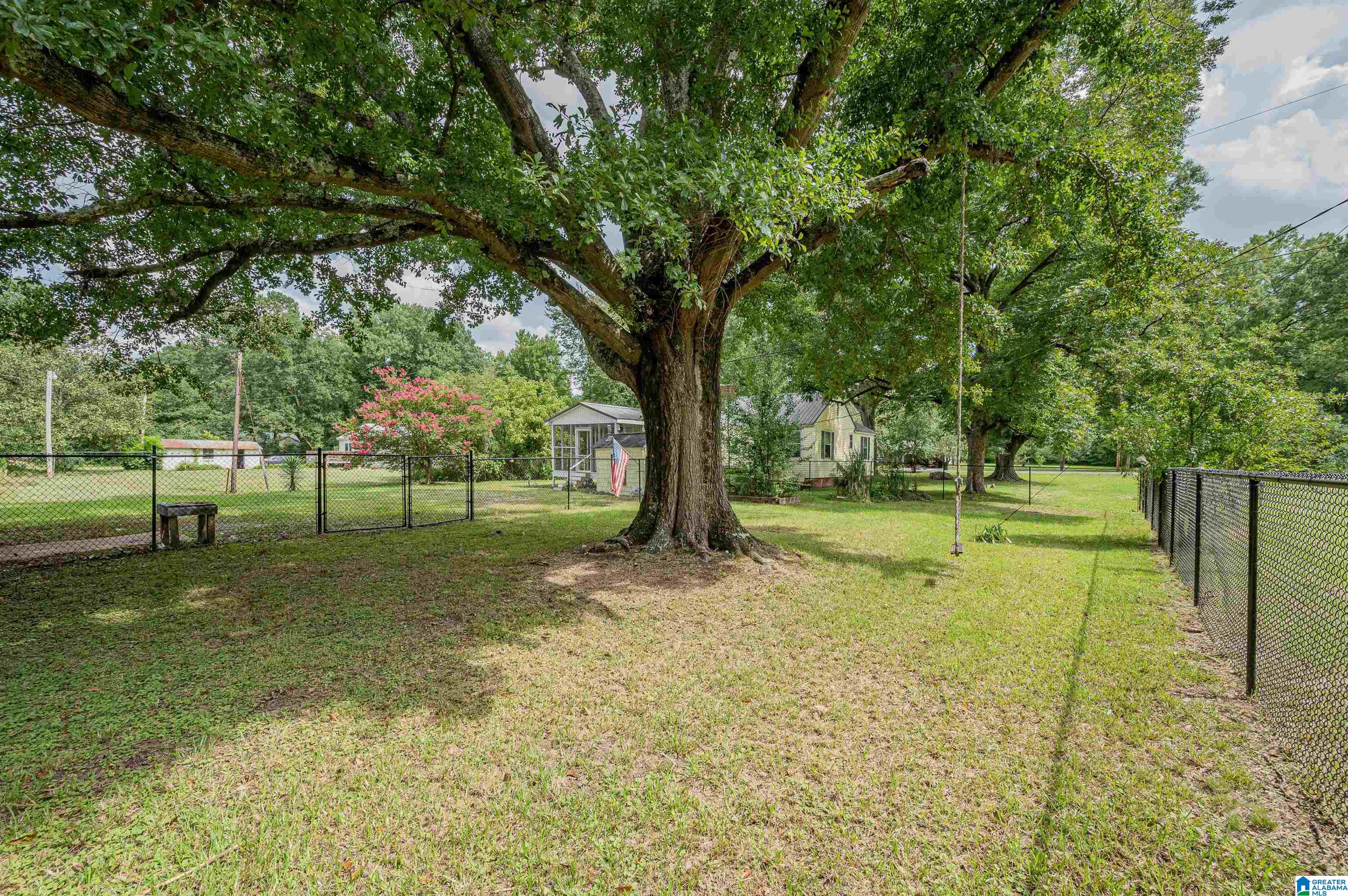 2135 Springdale Road Bessemer, AL 35022 - Photo 36 of 42